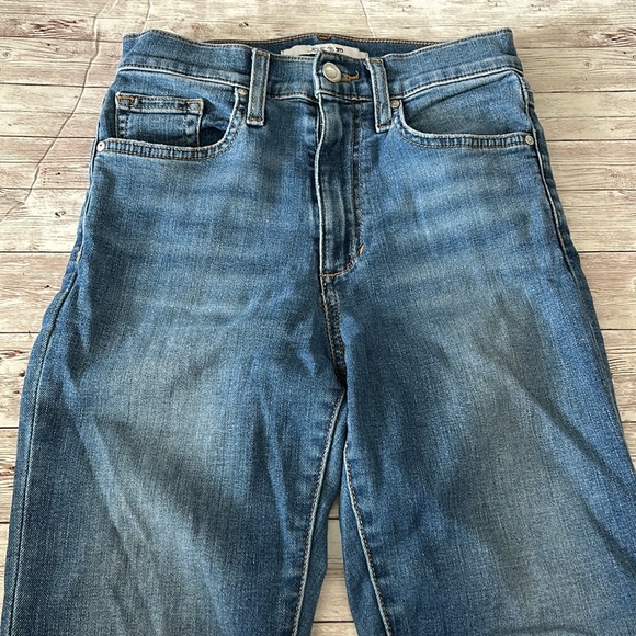 Joes Jeans High Rise Slim Cigarette Ankle Jeans in Wilbur Wash - Picture 3 of 12